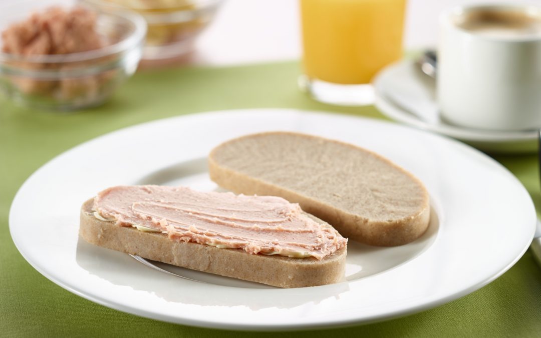 Roggenmischbrot mit Leberwurst