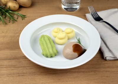 Rindfleisch mit Brokkoli und Kartoffelpüree