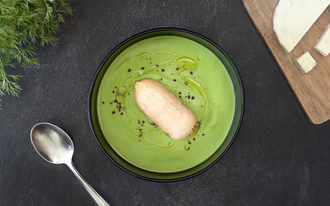 Brokkolisuppe mit Lachs