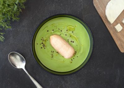 Brokkolisuppe mit Lachs