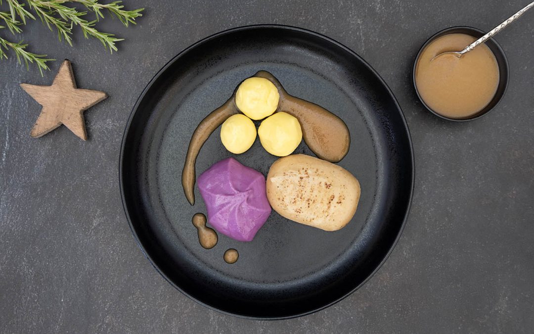 Hähnchen mit Apfel-Rotkohl und Kartöffelchen